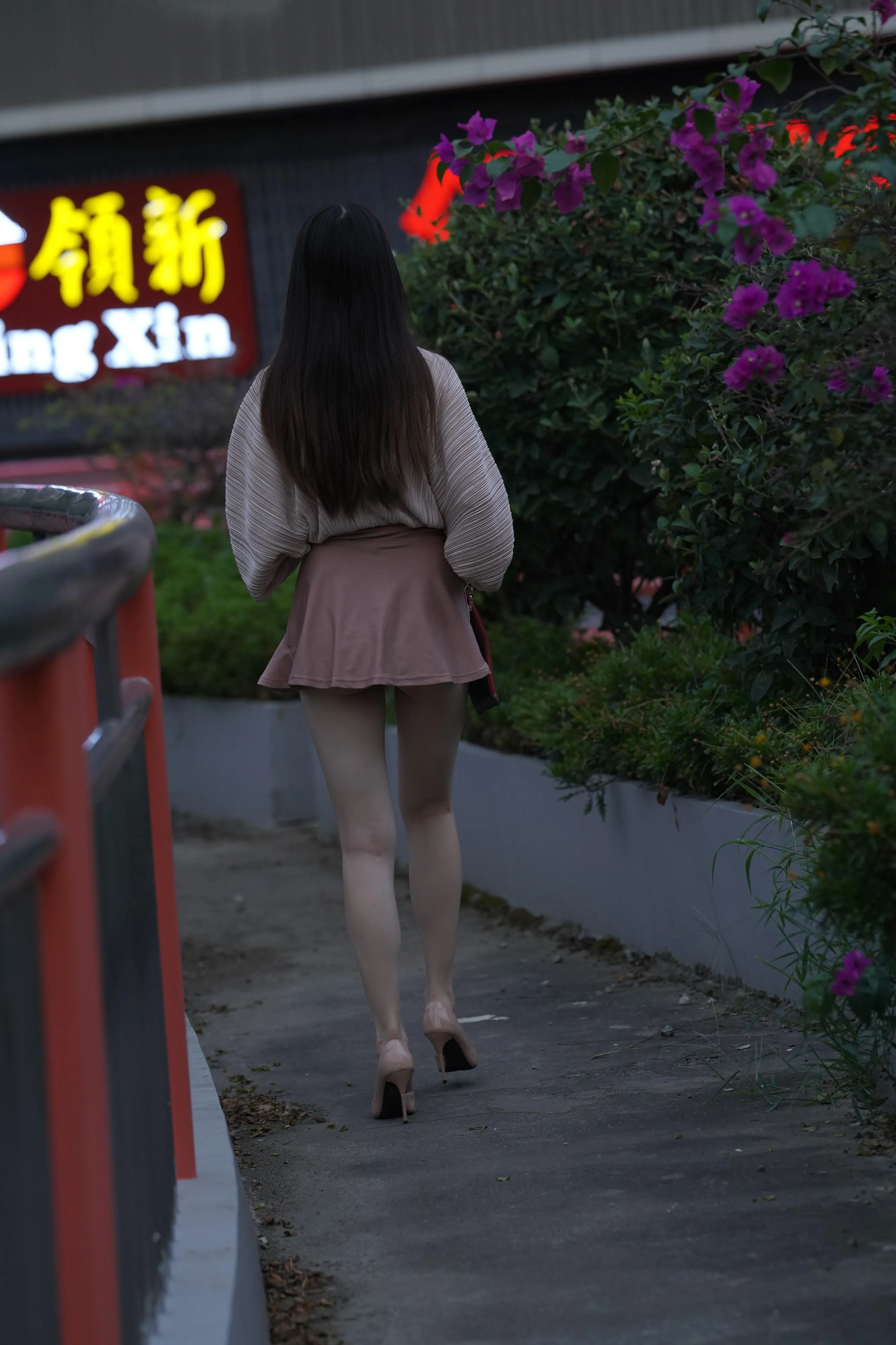 魔镜街拍 NO.167 可爱的粉色短裙小姐姐 [495P]插图5